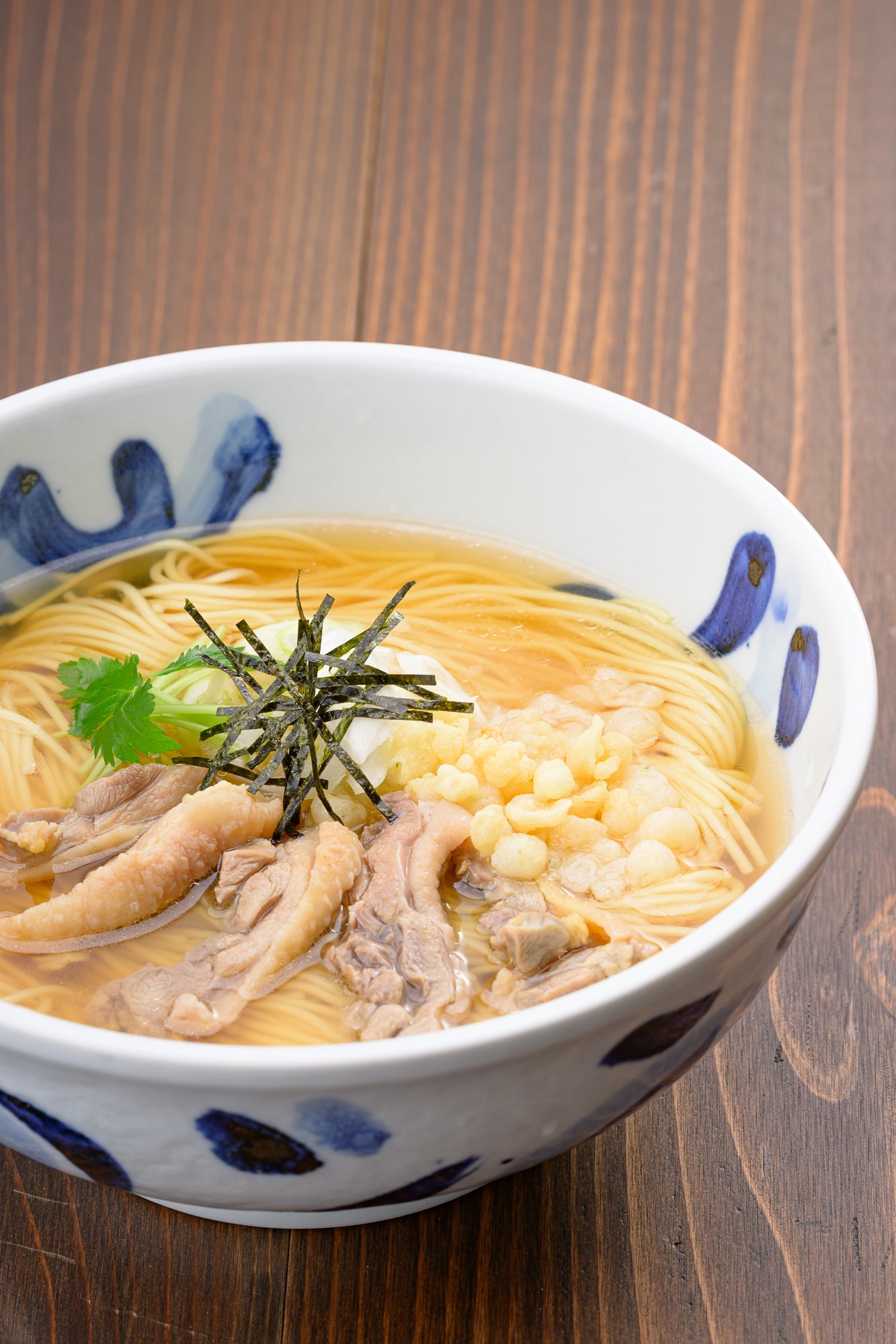 山形 老舗蕎麦屋の鳥中華