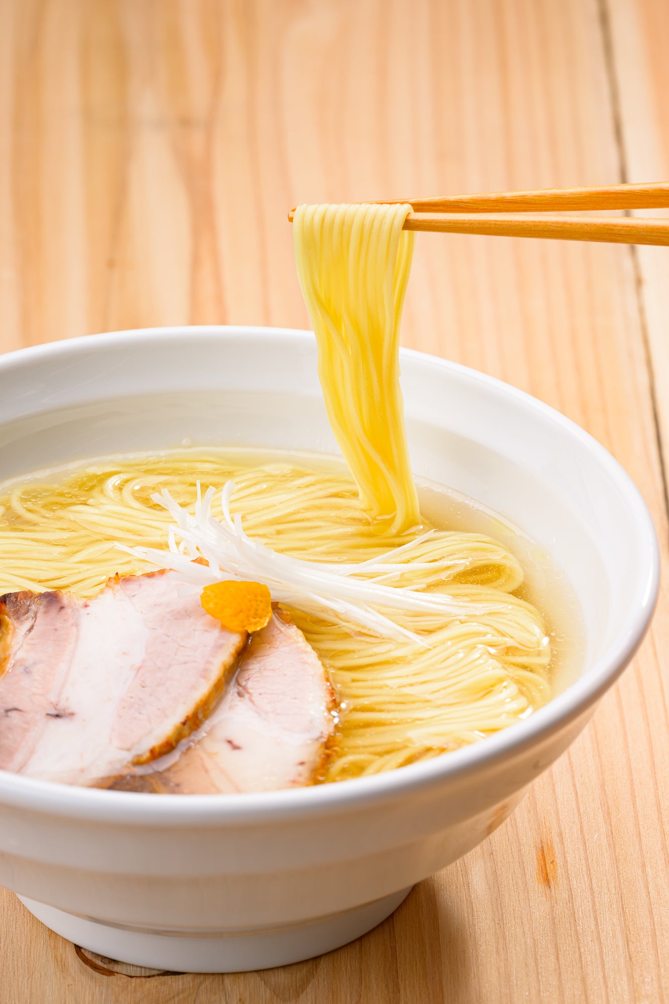 山形老舗蕎麦屋の塩中華
