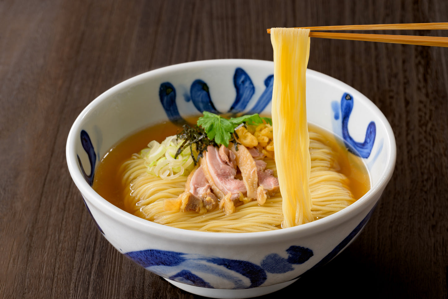 山形 老舗蕎麦屋の鳥中華