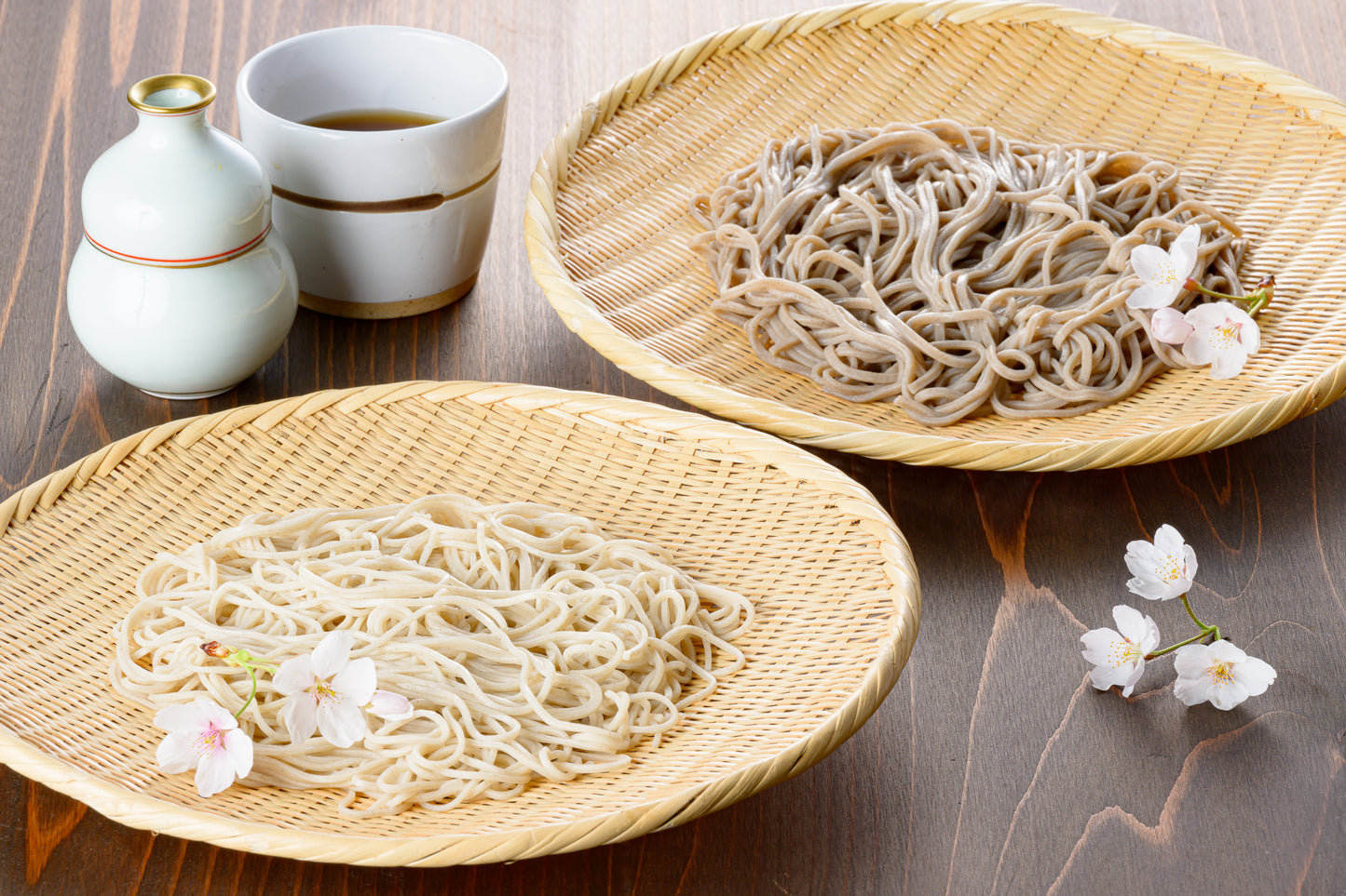 春そば2種食べ比べセット（新聞広告限定　2セット以上で送料当社負担。1セットの場合、送料385円）